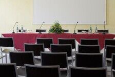 Allestimenti per conferenze e meeting audio video.jpg