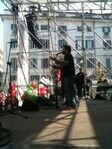 Allestimento eventi di piazza -palco layer coperto impianto audio line array .jpg